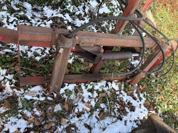 hydraulic-bale-squeezer-image-3