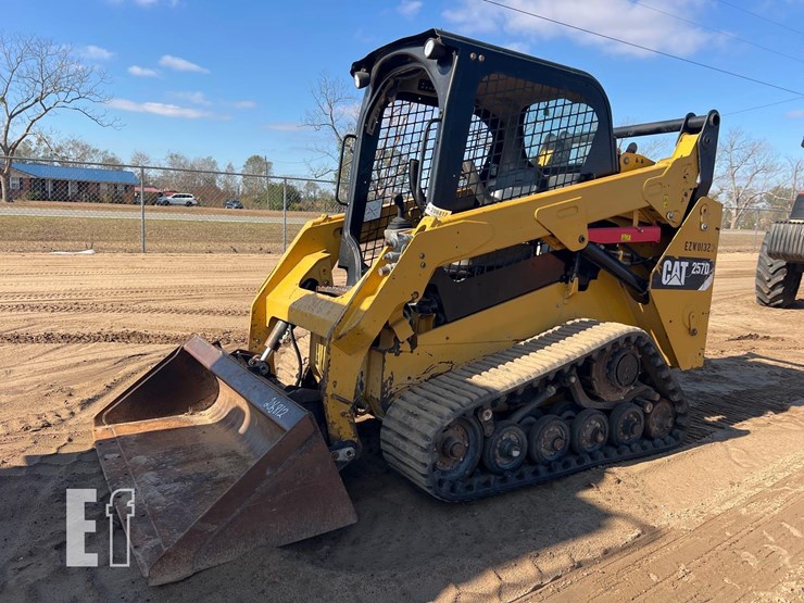 2015-caterpillar-257d-image-8