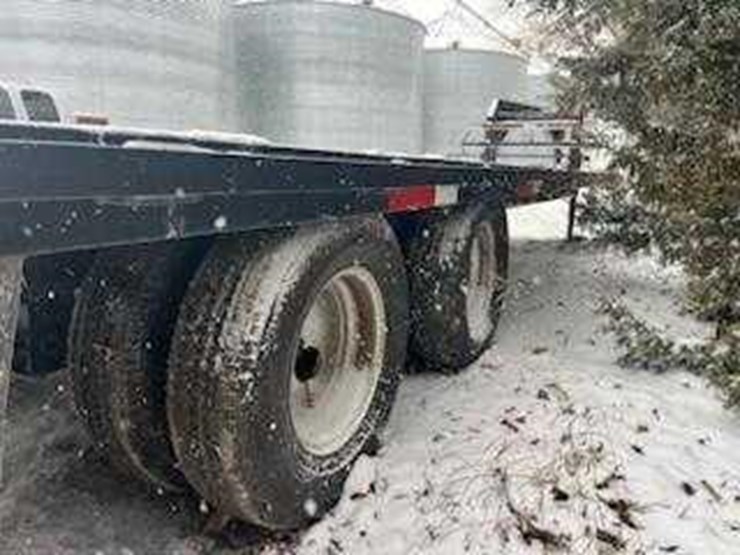 2012-coyote-30’-gooseneck-trailer-image-2