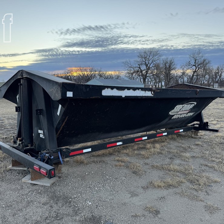 SIDE DUMP INDUSTRIES 16FT WELL TRUCK MOUNT