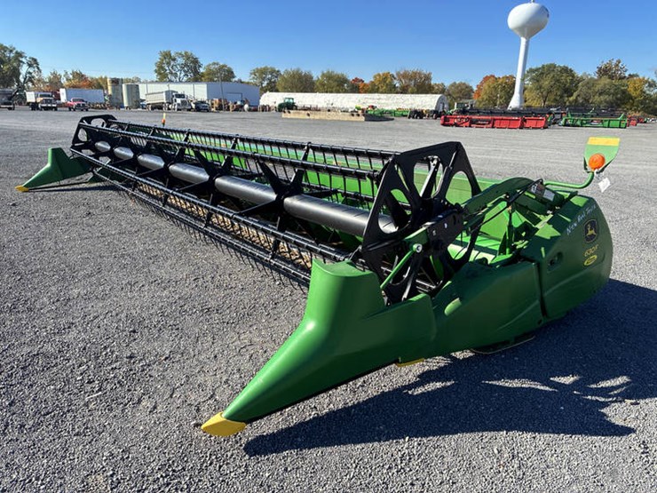 2004-john-deere-630f-image-3