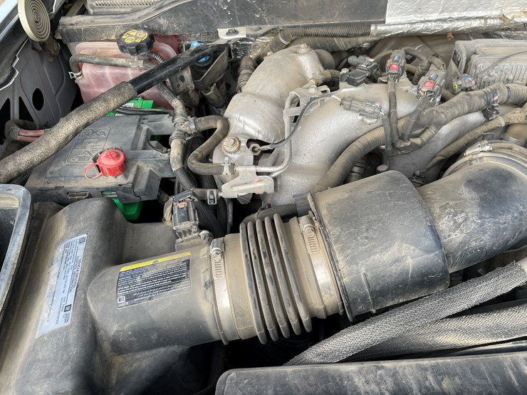 #1123-•-2019-chevrolet-silverado-pickup-truck(has-mn-title)-image-32