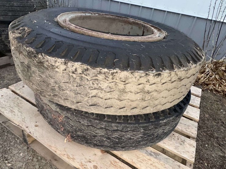 (2)-10.00-20-truck-tires-on-dayton-rims-image-1