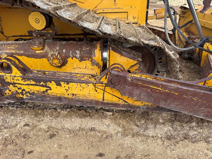 caterpillar-d6t-lgp-image-26