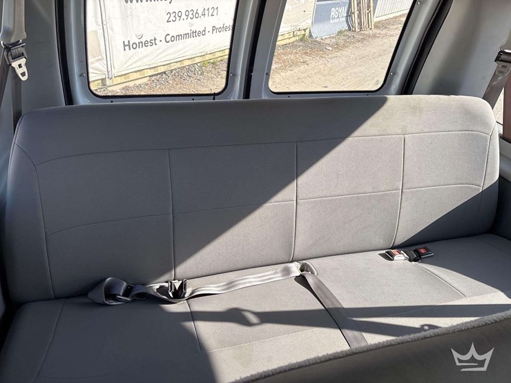 2007-ford-e350-image-20