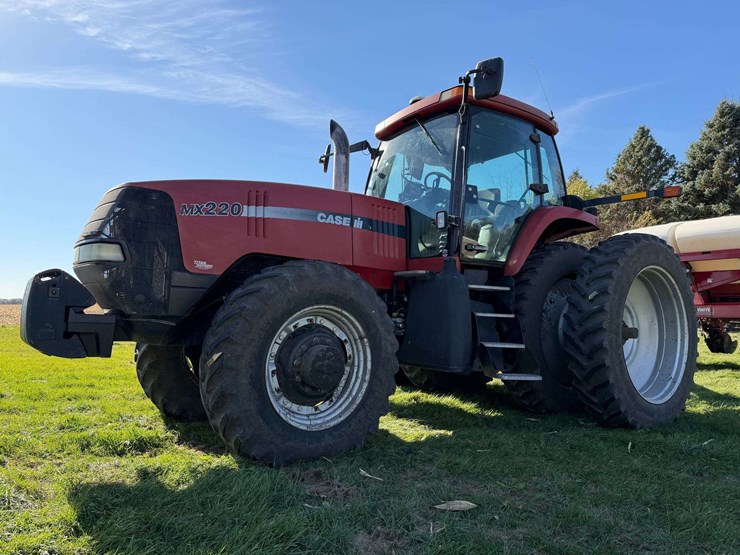 case-ih-mx220-image-3