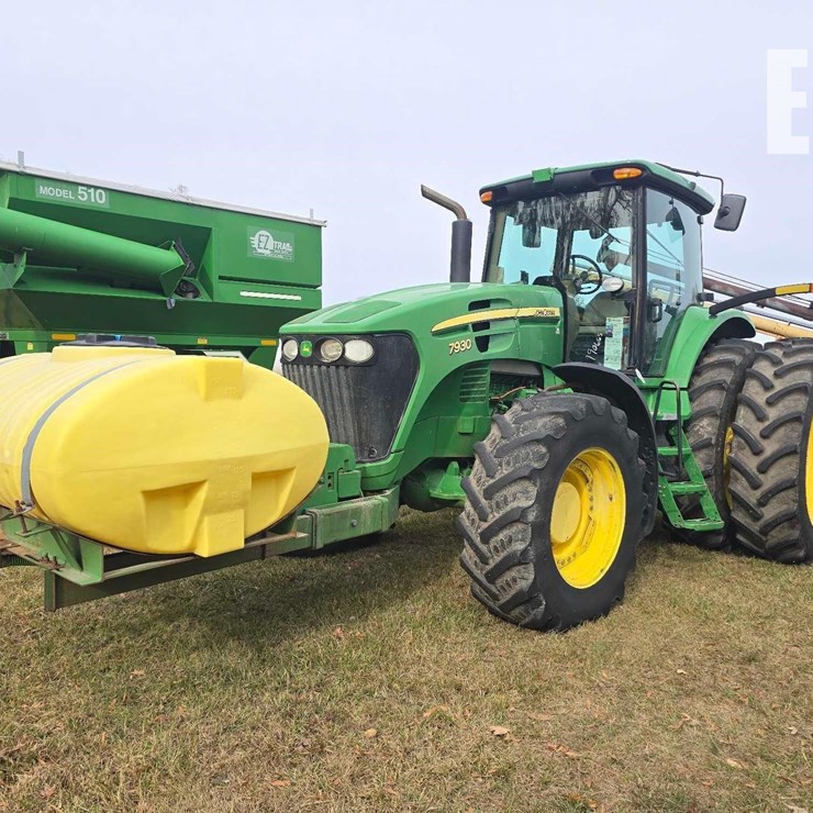 JOHN DEERE 7930
