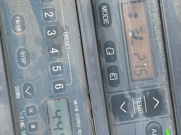 2006-deere-350d-image-66