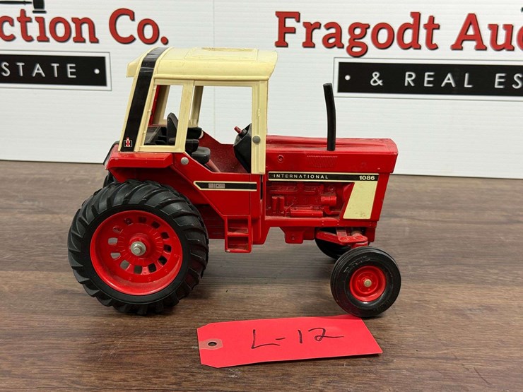 international-1086-image-1