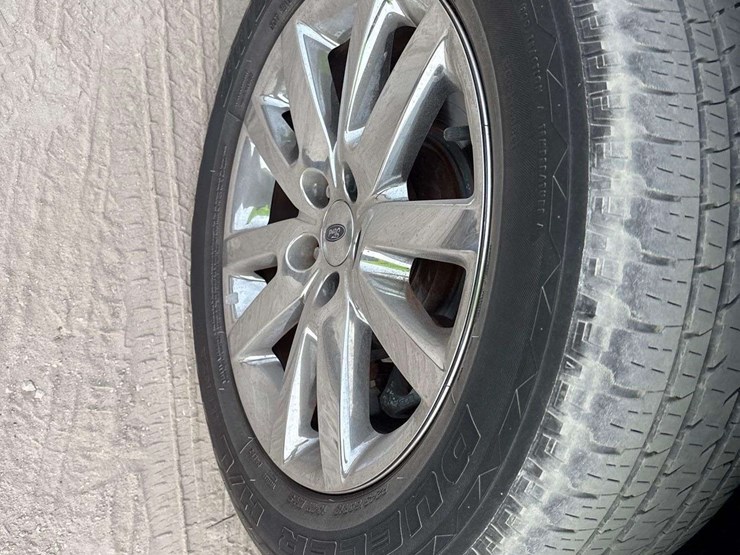 2014-ford-edge-image-26