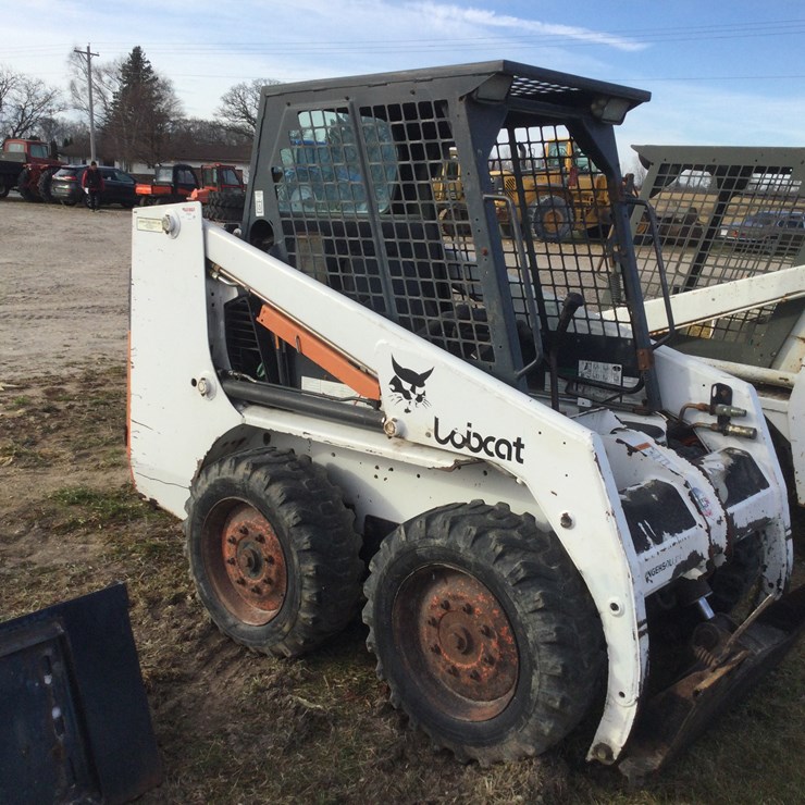 #4564 • Bobcat Skid loader