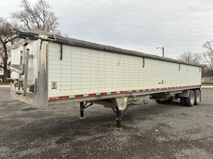 wilson-hopper-bottom-image-1