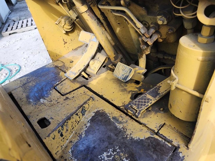 cat-lp-forklift-image-8