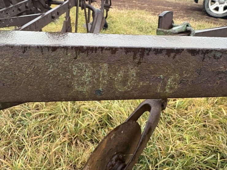 john-deere-310-image-6