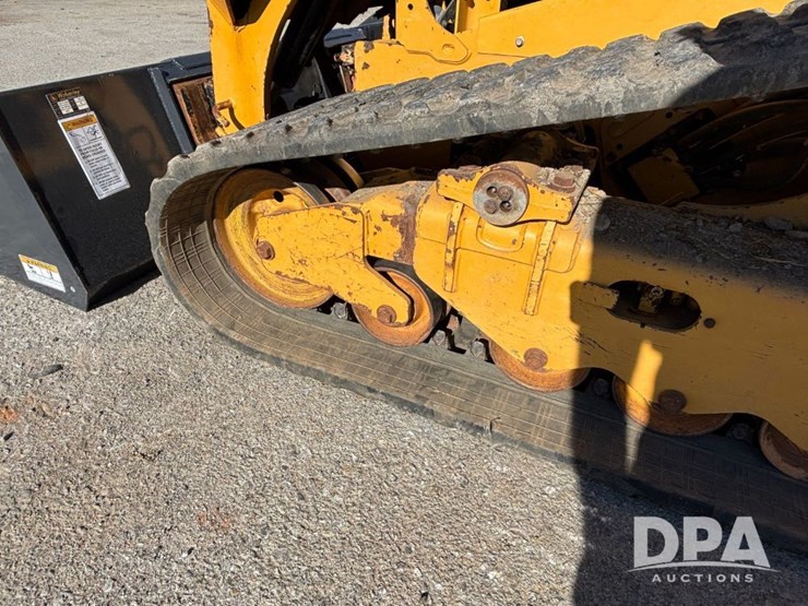 2024-caterpillar-289d3-image-25