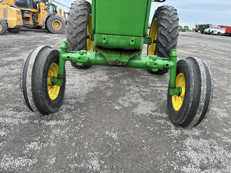 john-deere-3020d-image-35