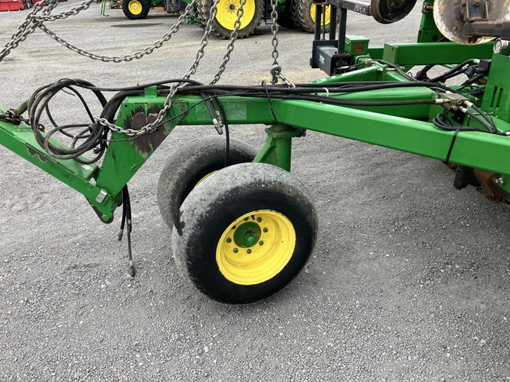 john-deere-1590-image-20