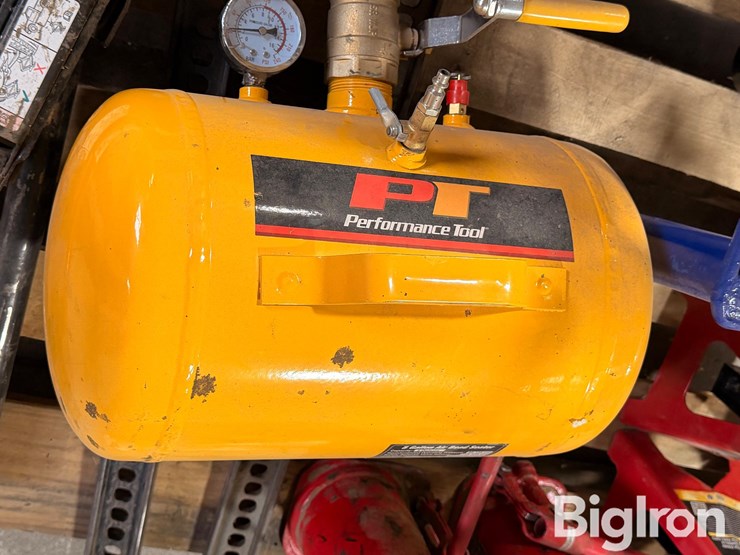 various-jacks-&-air-bubble-w/-hose-image-6