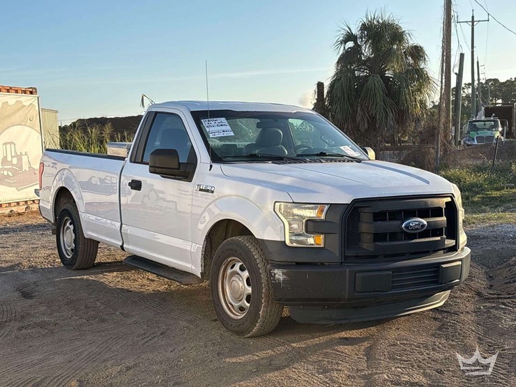 2016-ford-f150-image-2