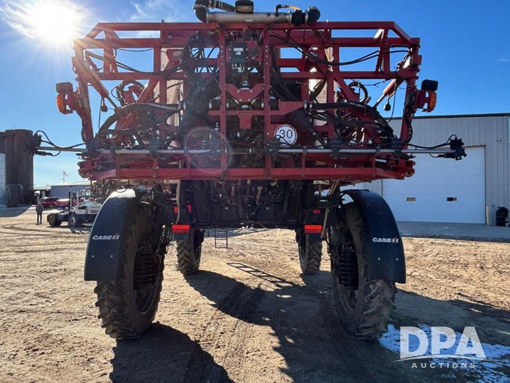 case-ih-patriot-4440-image-15