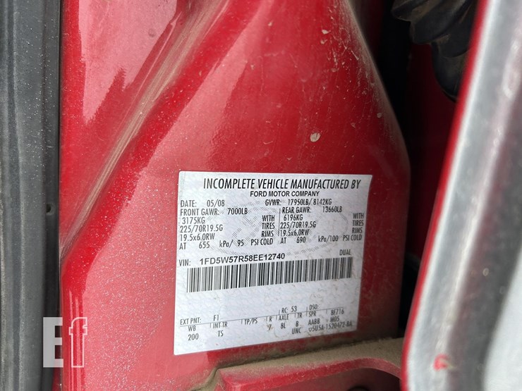 ford-f550-xl-image-15