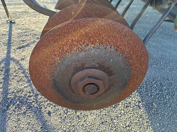 john-deere-726-image-13