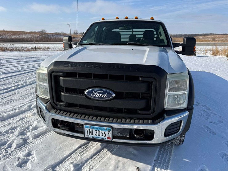 2012-ford-f550-image-17