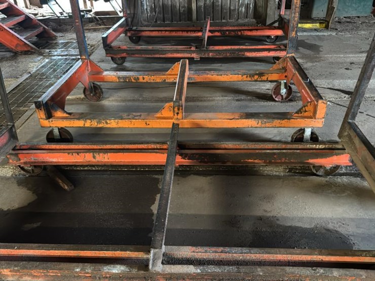 #113-•-stacking-racks-image-1