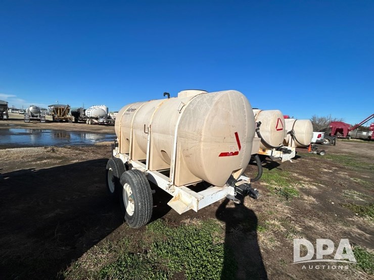 liquid-nurse-trailer-(cp1347,-tank-2014,-unit-92021)-image-4