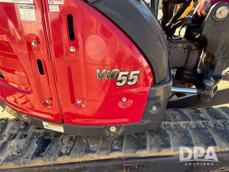 2020-yanmar-vio55-image-41