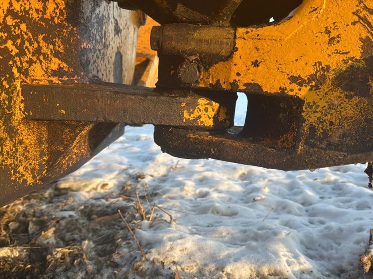 john-deere-555-image-30