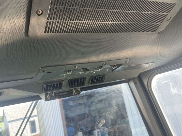 john-deere-6620-image-4