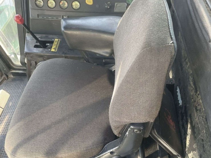 john-deere-6620-image-6