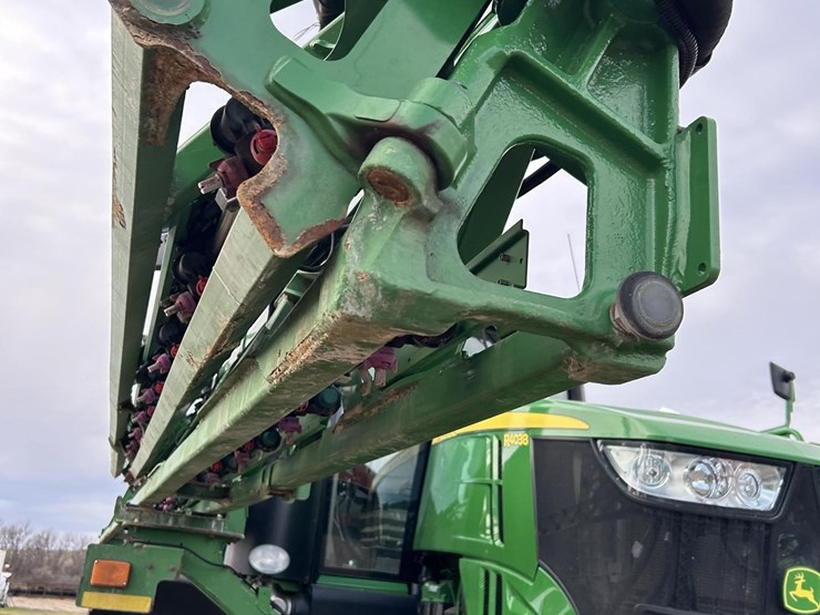 2017-john-deere-r4038-image-49