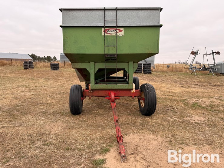 dakon-gravity-wagon-on-westendorff-running-gear-image-2
