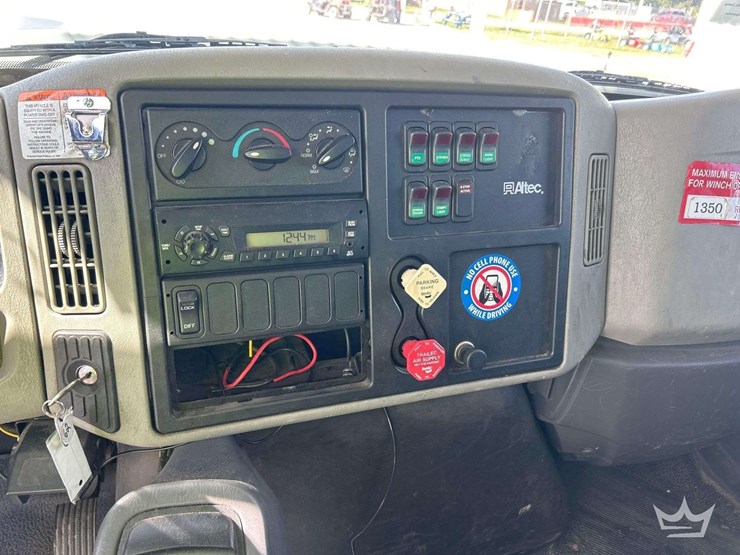 2013-international-workstar-7400-image-16