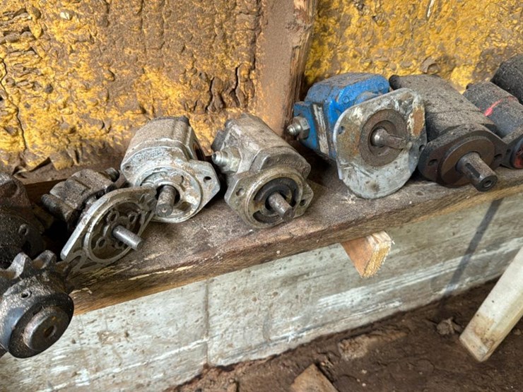 #181-•-hydraulic-motors-image-4