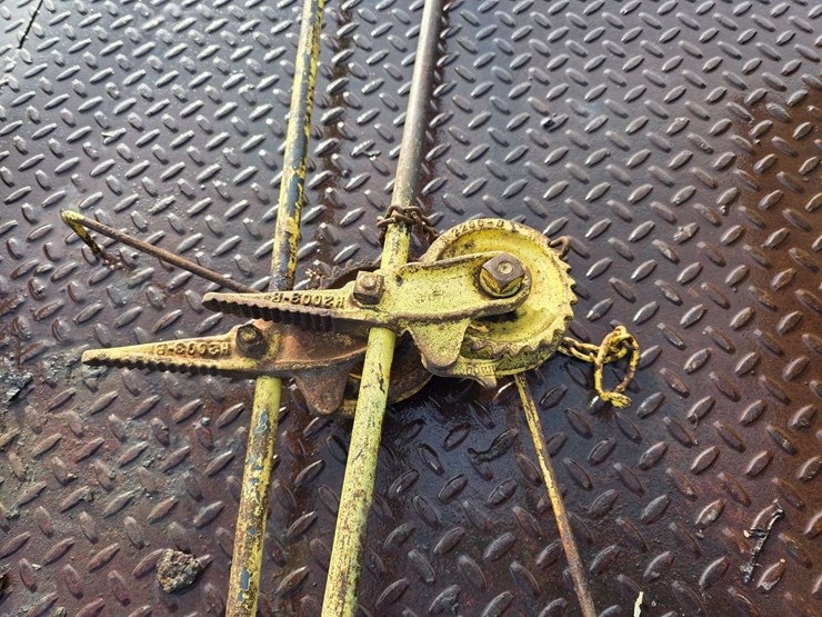 john-deere-planter-stakes-image-2