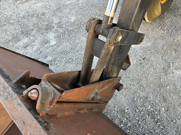 john-deere-2940-image-13