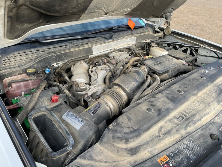 #1123-•-2019-chevrolet-silverado-pickup-truck(has-mn-title)-image-28