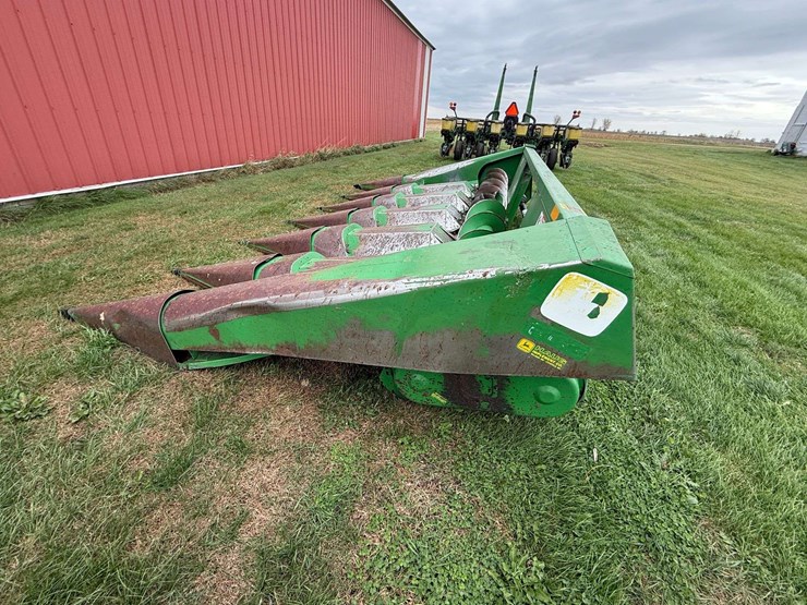 2024-john-deere-643-image-7