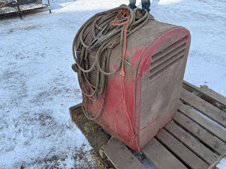 power-craft-welder,-could-use-new-leads,-220v-image-3