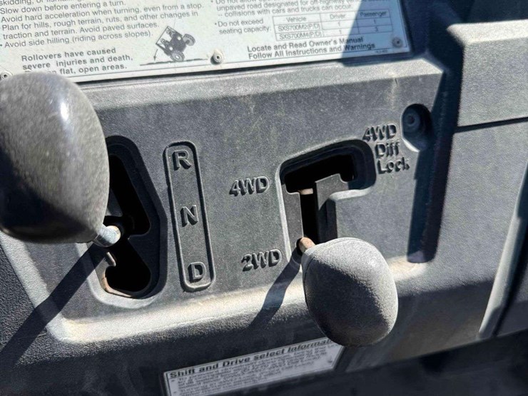 2021-pioneer-4x4-image-19