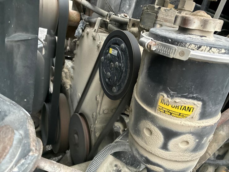 case-ih-8100-image-68