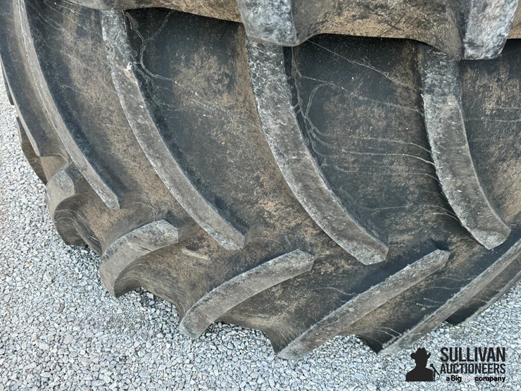 lsw-tires-&-rims-for-jd-8r-tractor-image-10