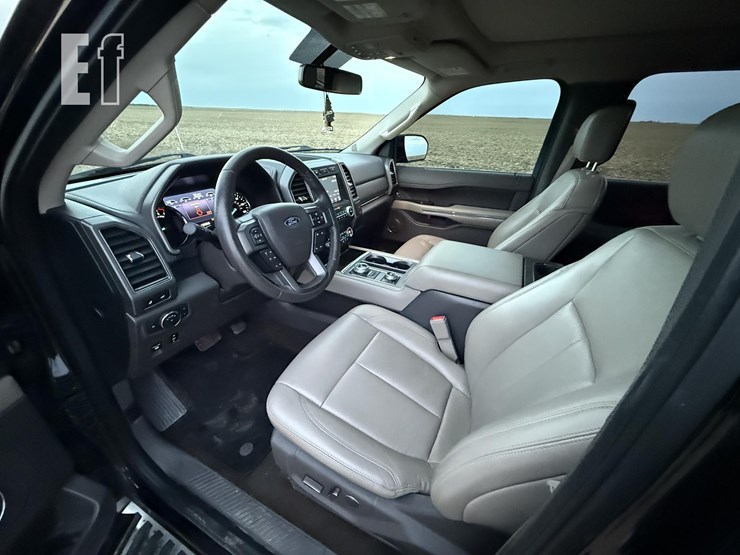 2019-ford-expedition-xlt-image-25