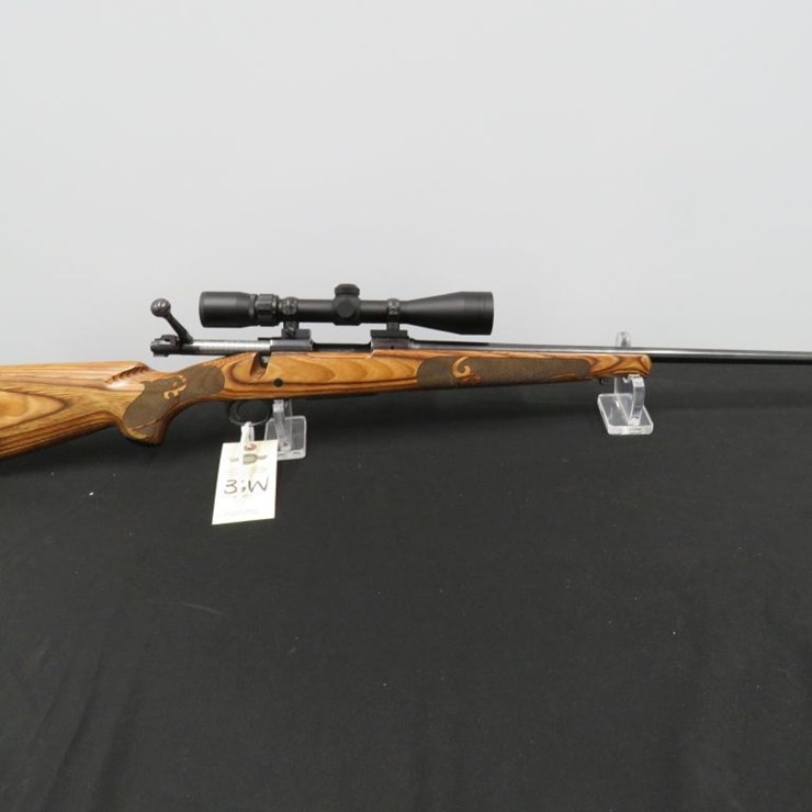 Winchester Model 70 Feather Weight SA .223 REM Bolt Action Rifle