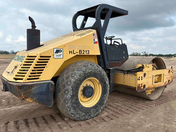 bomag-bw213-image-4