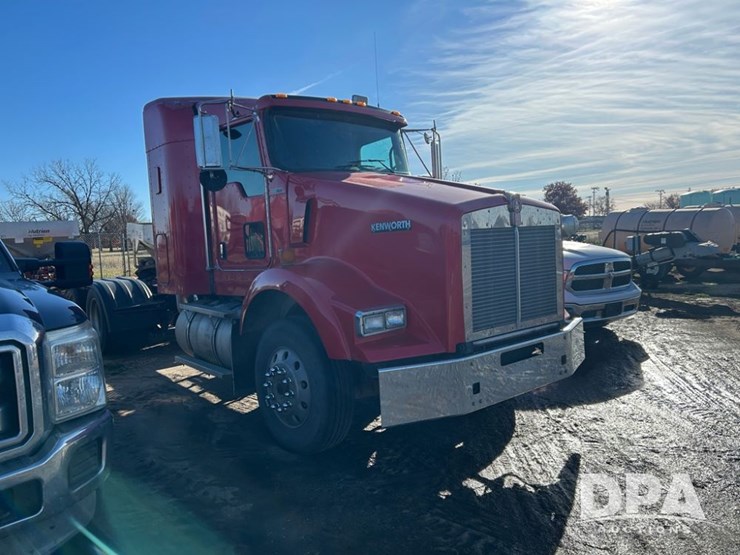 2009-kenworth-t800-image-2