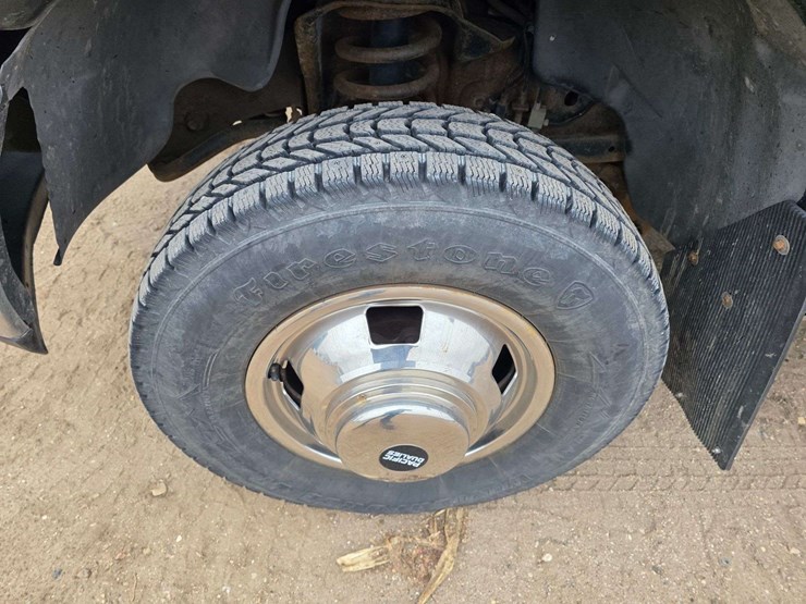 2005-dodge-ram-3500-image-22